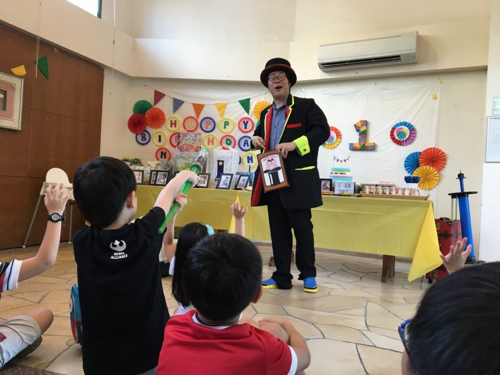 Kids Magician for hire