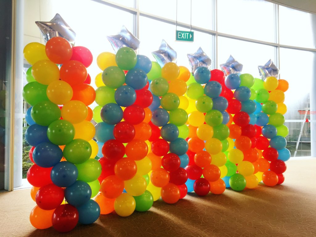 Star Balloon Columns at Expo