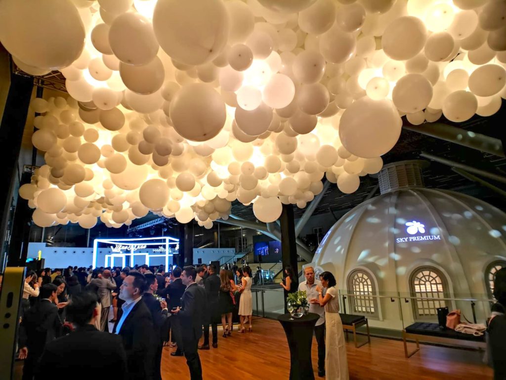 Giant Lighted Balloon Clouds