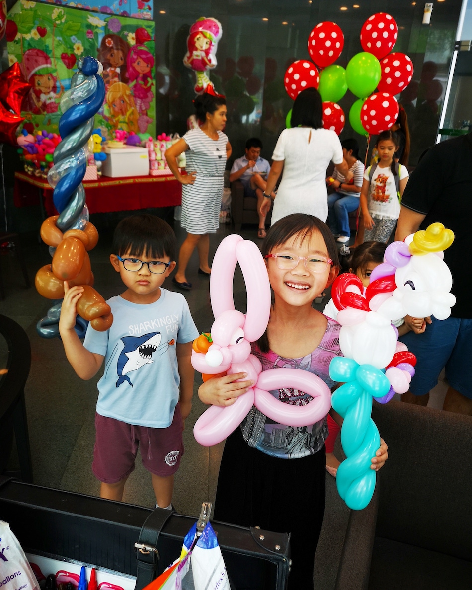 Singapore Balloon Sculpting for Birthday Party