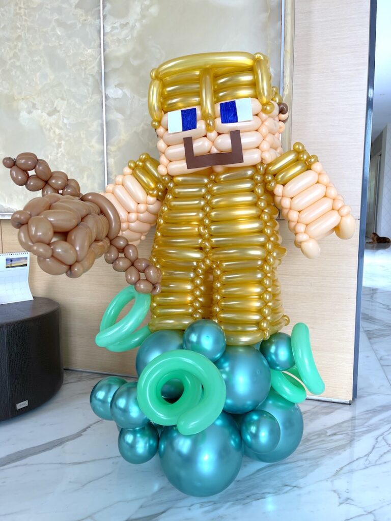 Minecraft Balloon Sculpture
