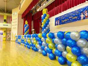 Low stage balloon decorations