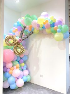Organic Balloon garland for Hair Dressing Shop