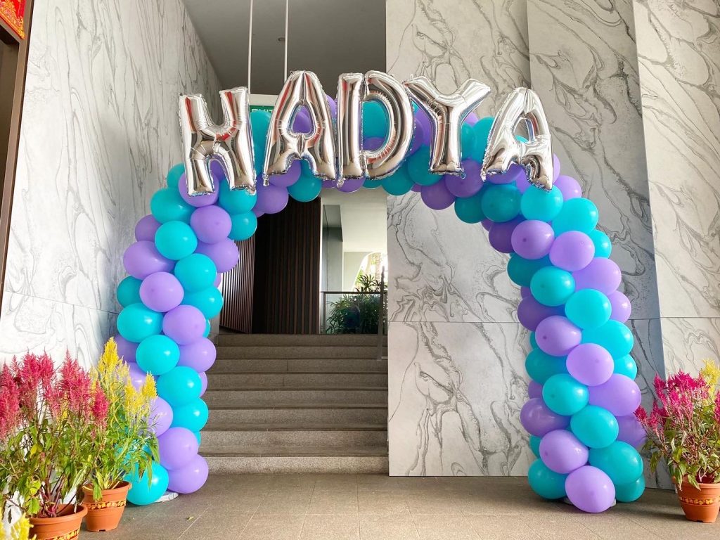 Balloon Arch with Customised Name