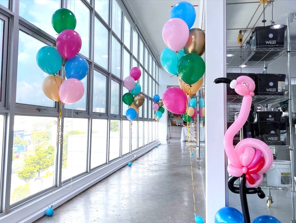 Balloon Flamingo Sculpture Decoration Singapore
