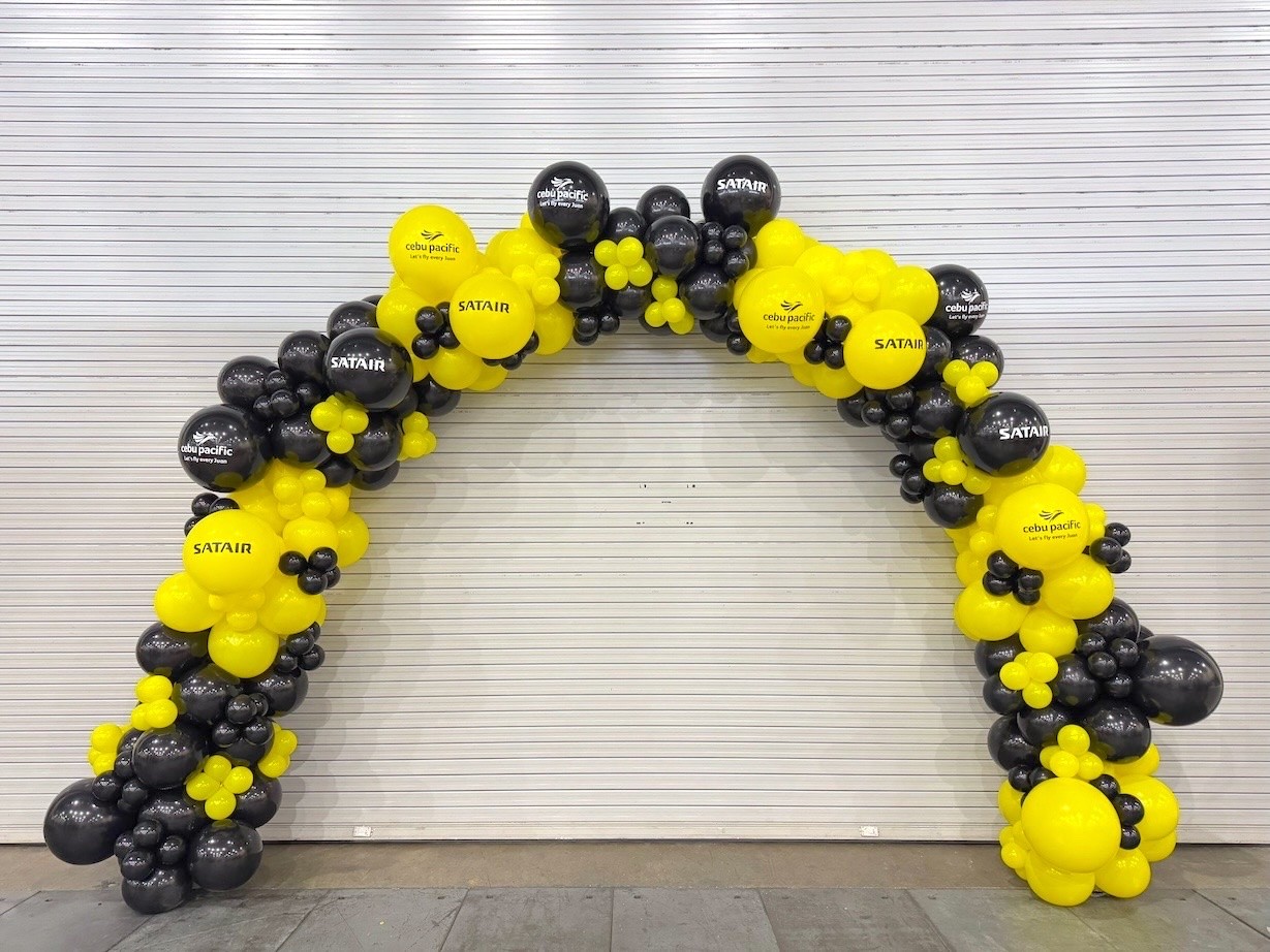 Organic vs Classic Balloon Decorations Singapore: Which Style Suits Your Event?